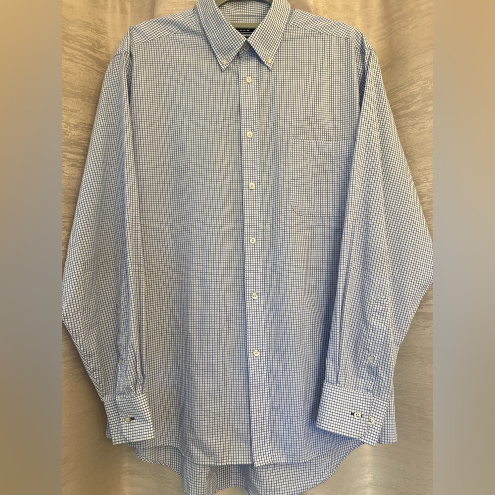 Izod‎ Light Blue Gingham Dress Shirt Size Large